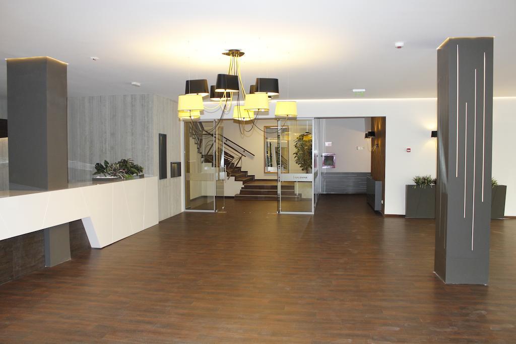 בראשוב Hotel Lux Divina מראה חיצוני תמונה
