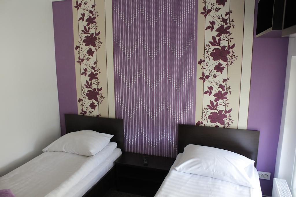 בראשוב Hotel Lux Divina חדר תמונה